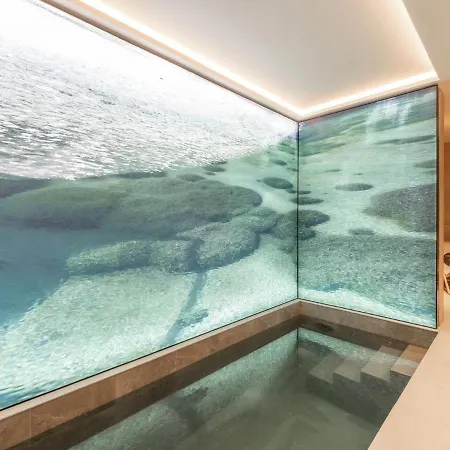 Familial Avec Et Sauna A Courchevel, Proche De La Telecabine Et Des Commodites. - Fr-1-568-36 Chalet Courchevel