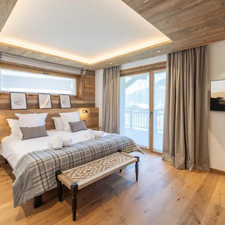 Familial Avec Et Sauna A Courchevel, Proche De La Telecabine Et Des Commodites. - Fr-1-568-36 *